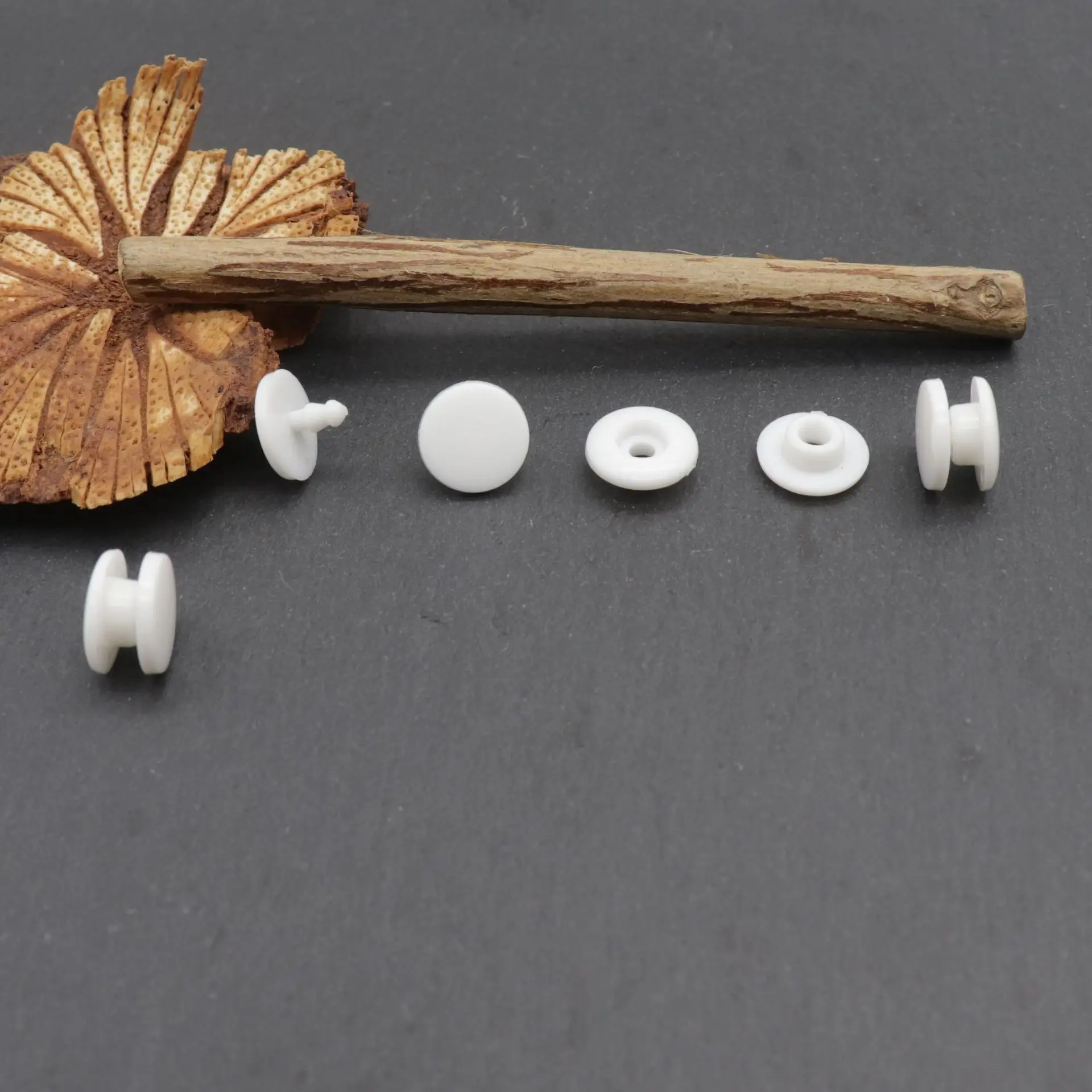 Custom Black White Colorful Pp Pom Customized Plastic Snap Button Plastic Snap Button