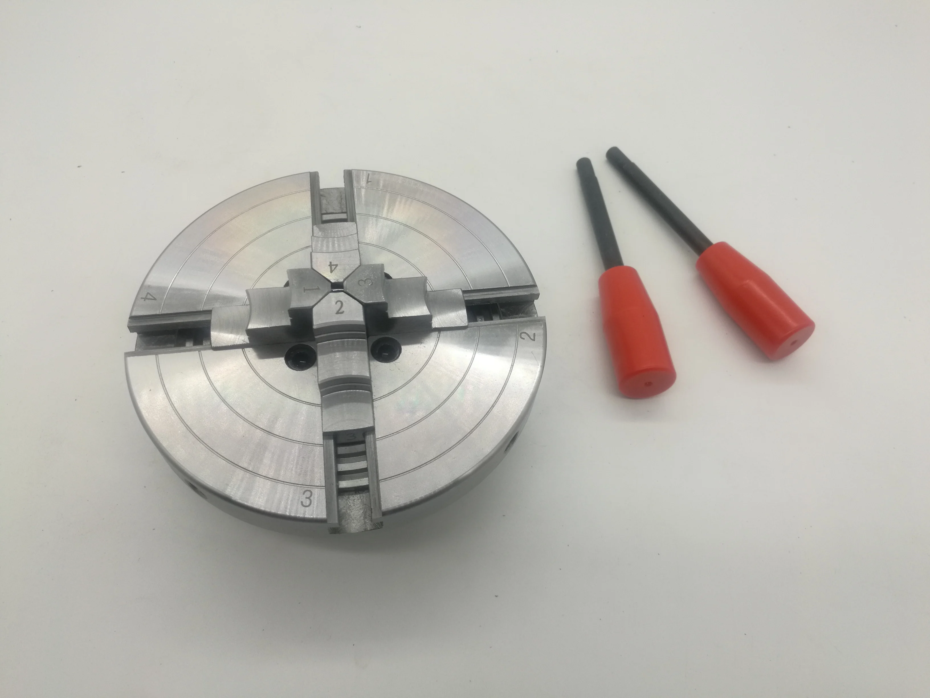 6 inch wood turning lathe chuck 4 jaw self centering chuck for wood lathe