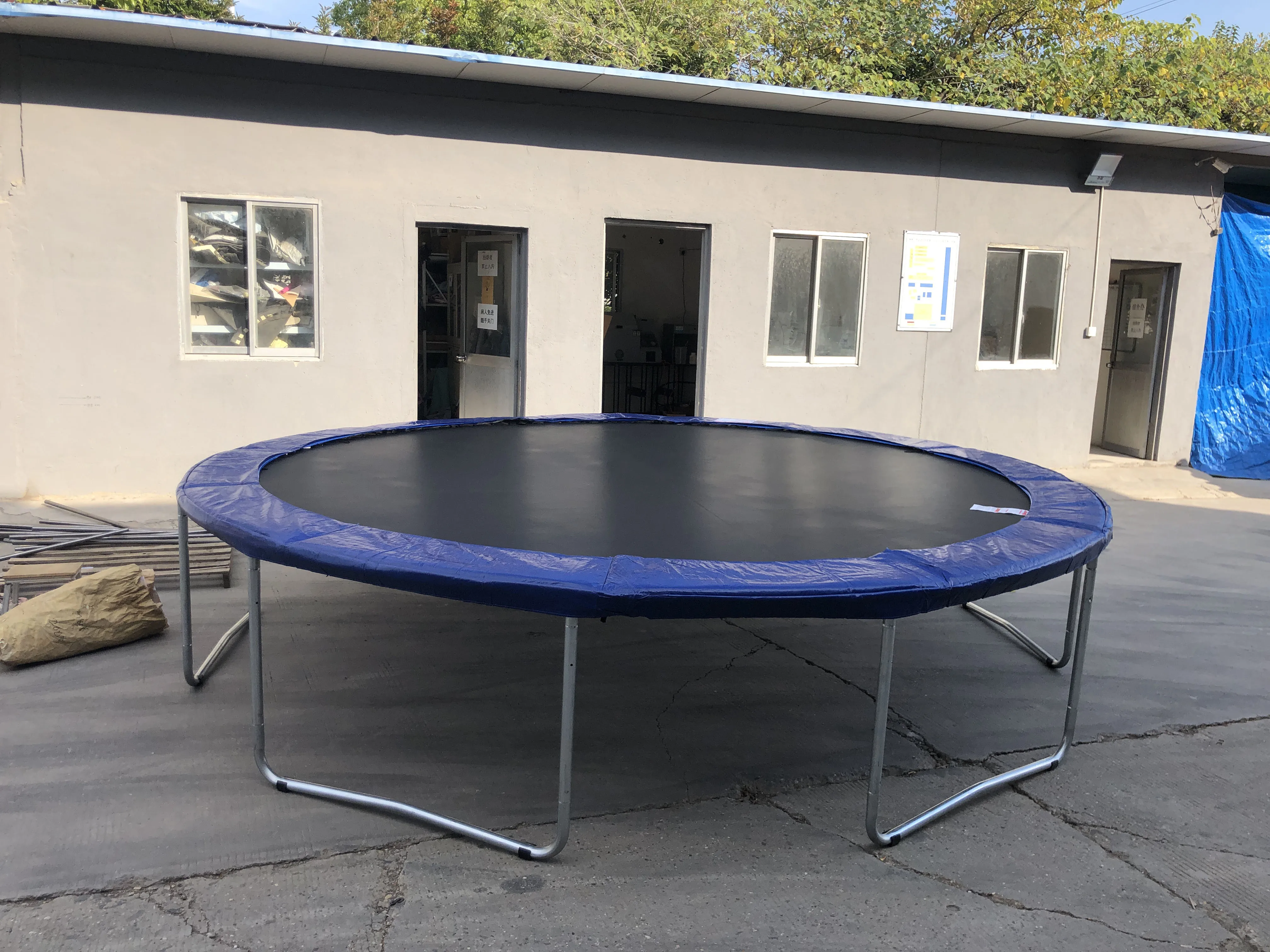 Big large trampoline children best metal quality spring trampoline commercial durable round hot sale outdoor trampoline