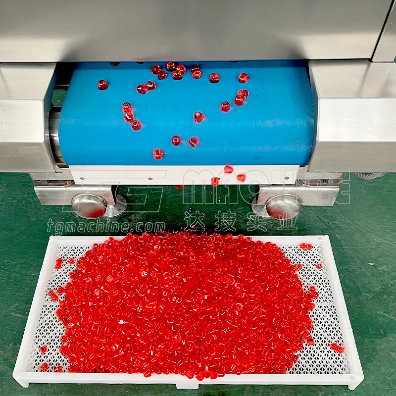 Multifunctional jelly gummy candy depositing line marmalade toffee candy making machine