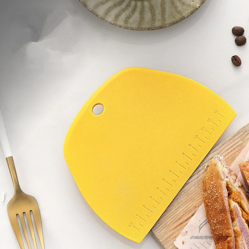 Multipurpose Plastic Food Scraper Bowl Scraper Dough Cutter Bench Scraper for Kitchen Baking