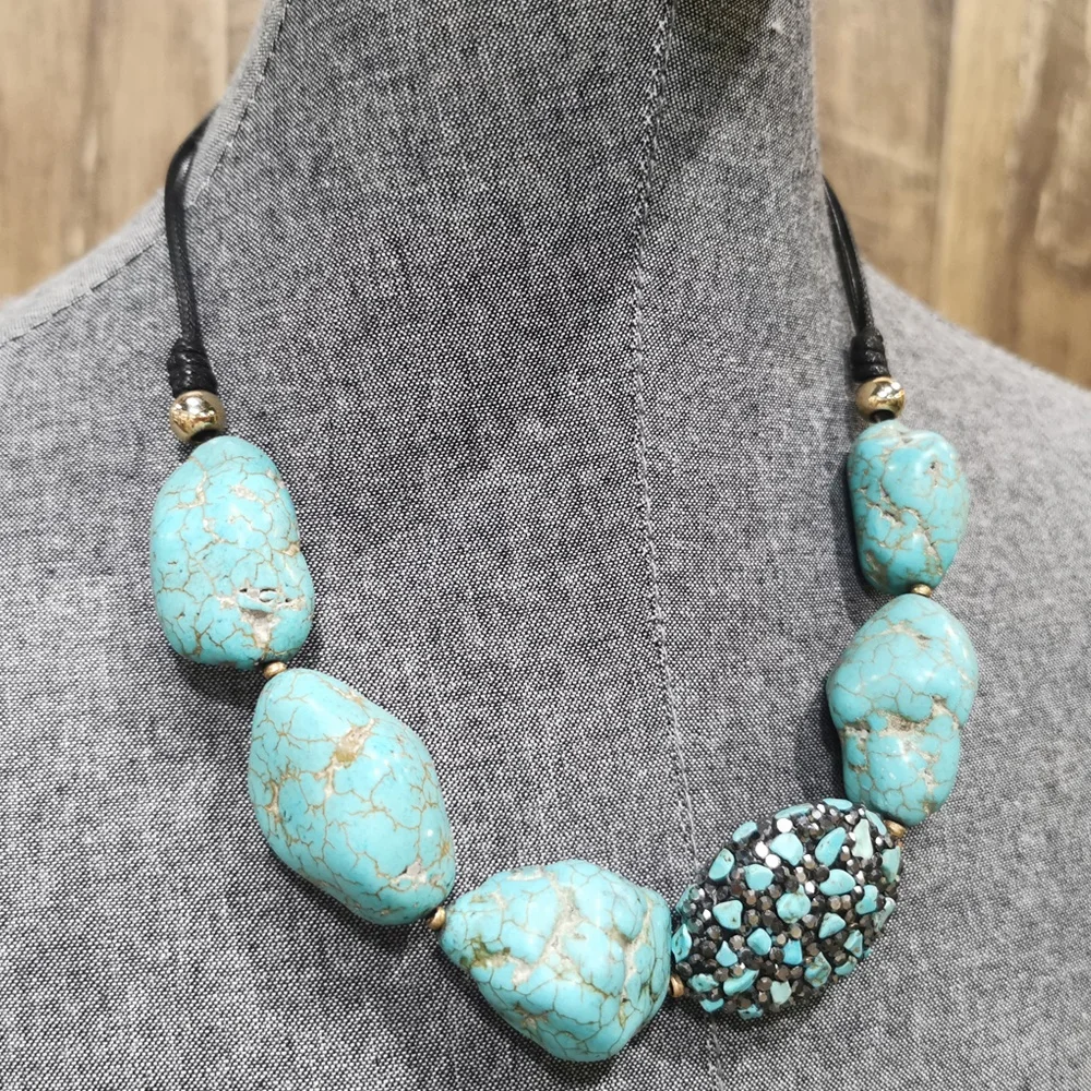 Vintage Turquoise Large Beads Necklaces Handmade Pave Crystal Gemstone Choker Necklace Jewelry for Women Adjustable