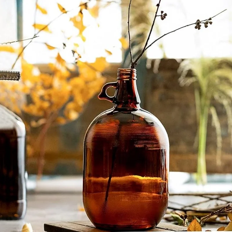 Recyclable Wholesale 1gallon Glass Wine Bottle With Handle For Beer Wine Olive Oil California Brown Light Proof Glass Bottle