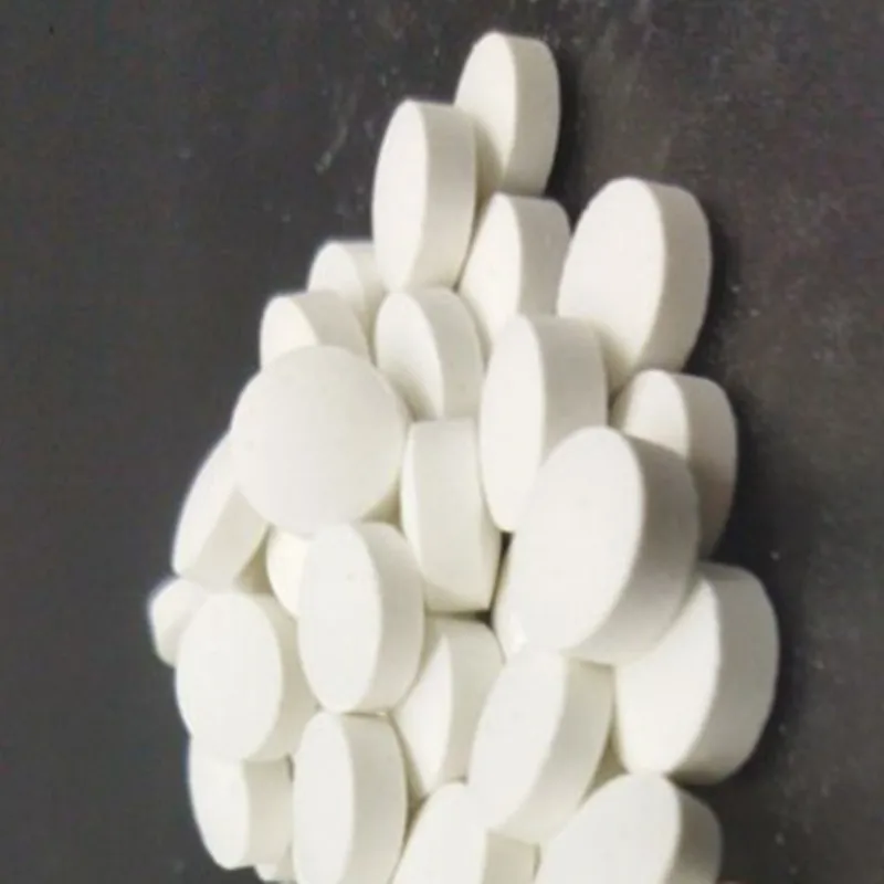 Cooling Water Treatment Chemicals Water Purifying Tablets For WC Deodorization