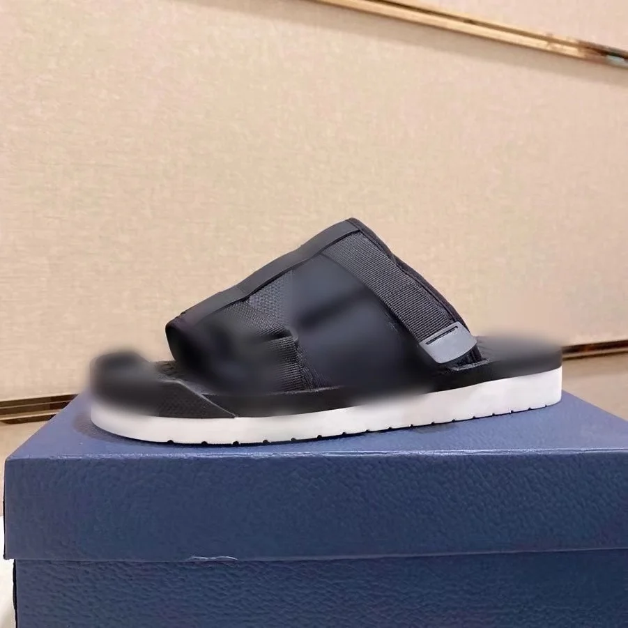Wholesale outdoor Designer Famous brand Luxury slippers Casual sports men leather slipper
