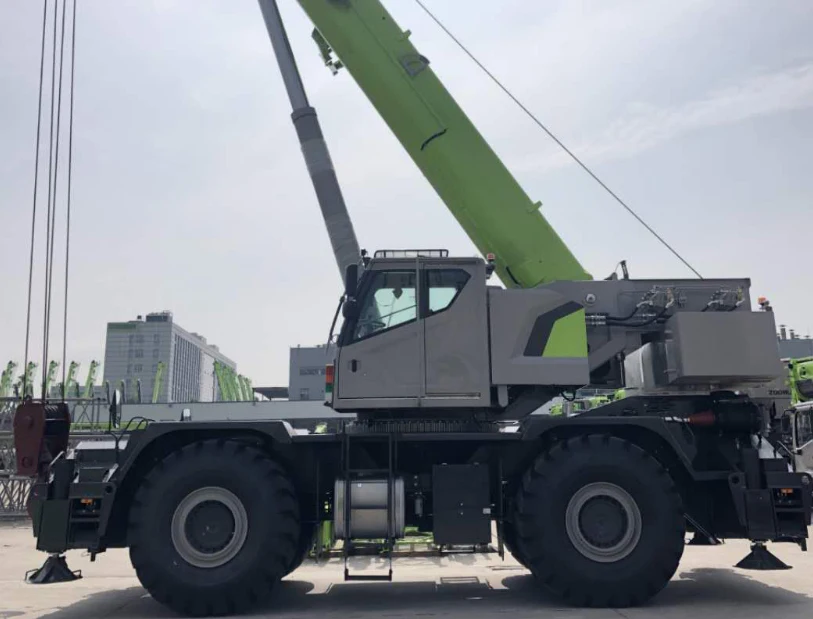 ZOOMLION ZRT400V432 40 ton All Terrain Rough Terrain crane pick up mobile hydraulic truck crane for sale