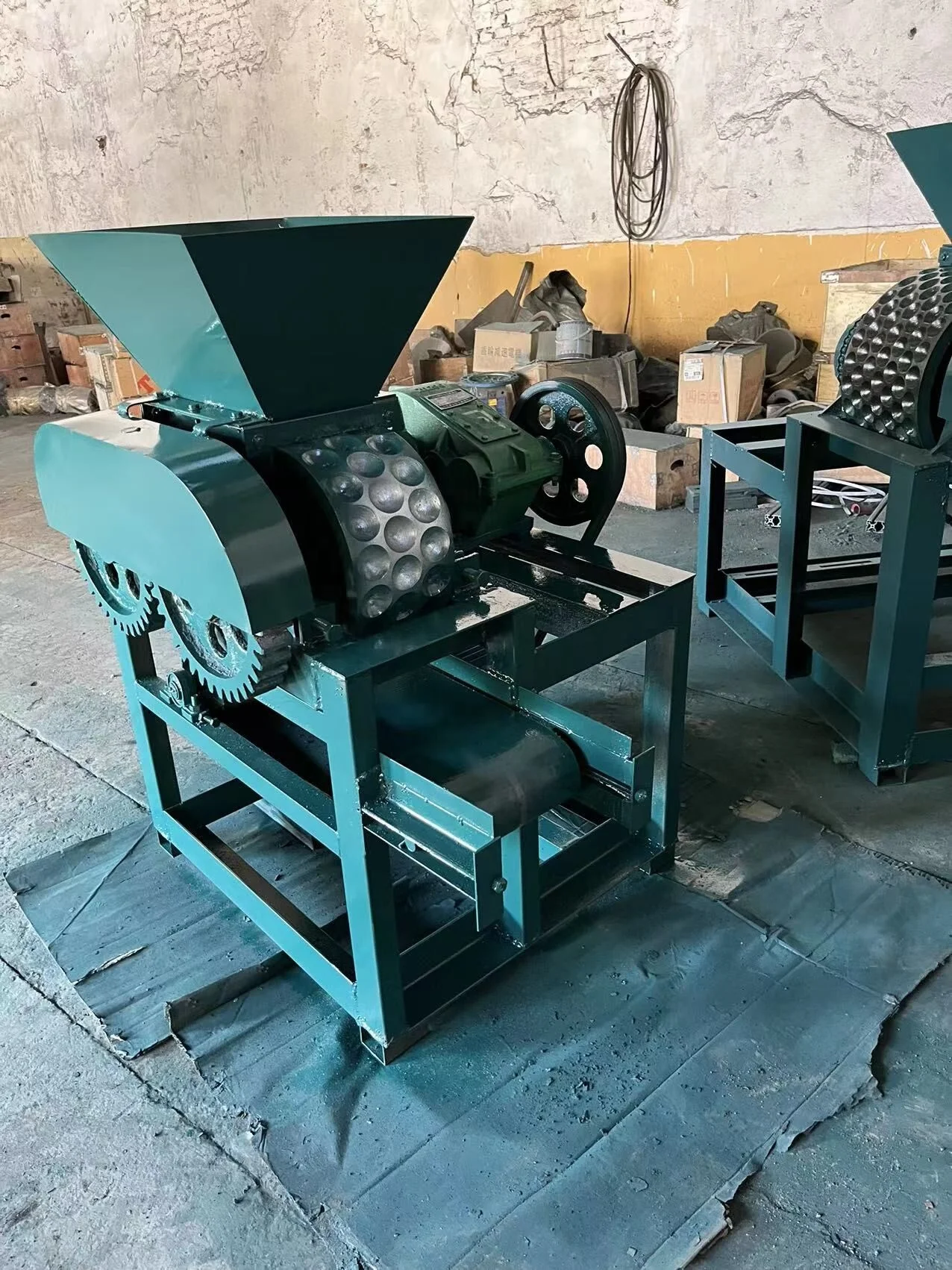 Industrial Mineral powder briquetting machine energy saving briquette machine/briquette press charcoal making machine