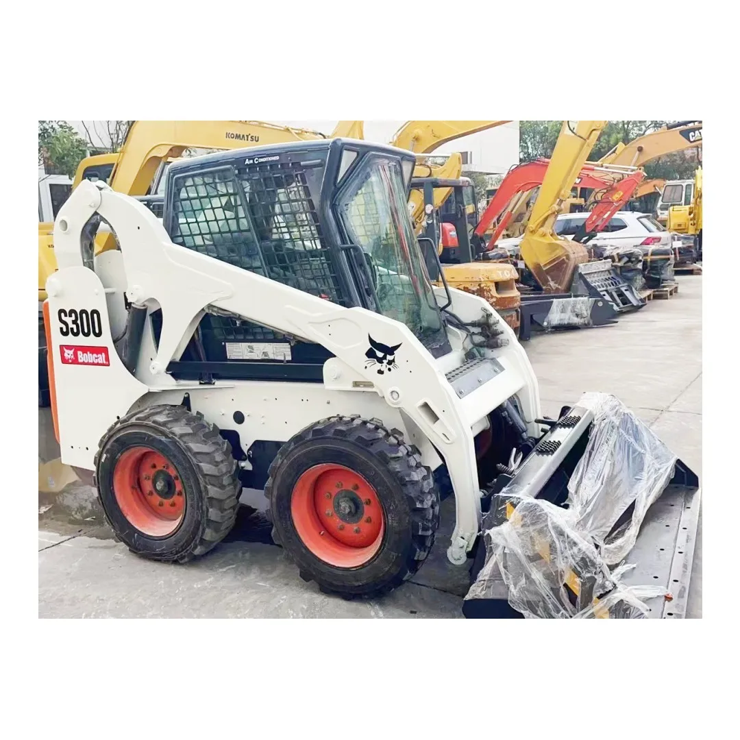 Подержанный S16 S18 S160 S185 S300 S550 bobcat Противоскользящий рулевой погрузчик использованный в хороших условиях для продажи