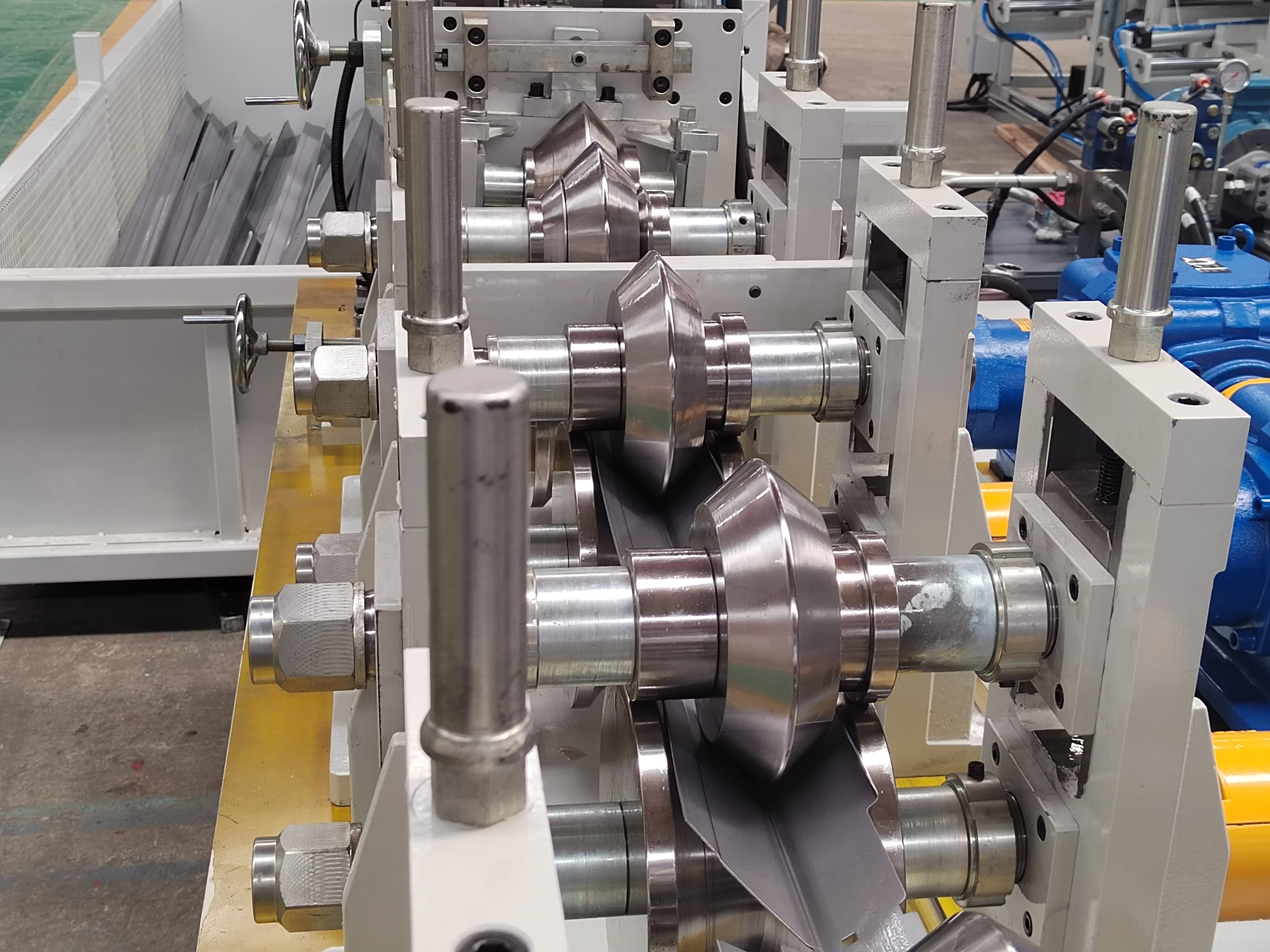 Welding Line for Bus Solutions and Equipment