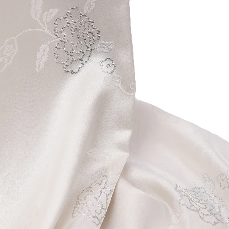 Hot sale 10% silver white shiny flower dyeable silk metallic jacquard satin fabric