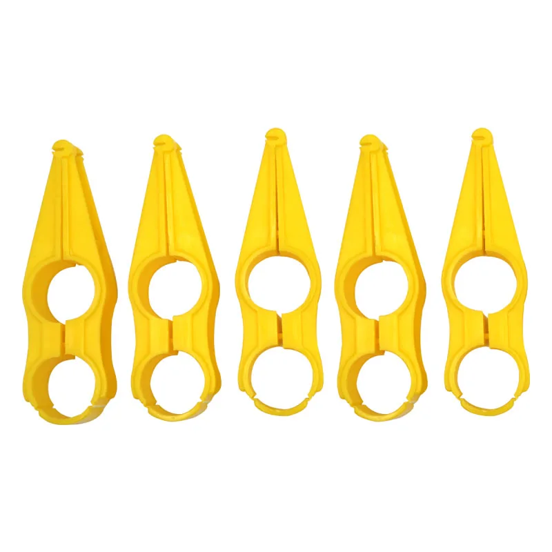 Hot Selling Necessary Part Pipe Hose Clamp Clips S Shape Hanging Hook for Poultry Water Drinking Line