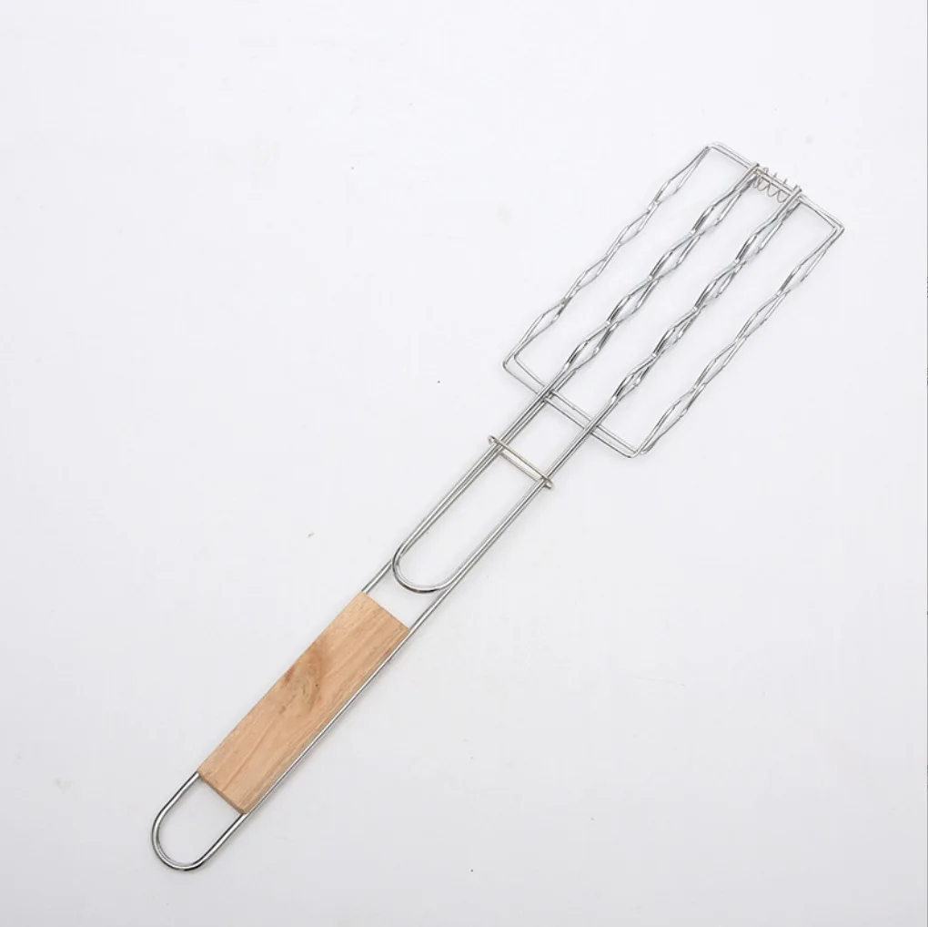 BBQ manufacturers direct sales of anti-hot wood handle sausage clip barbecue utensils sausage clip