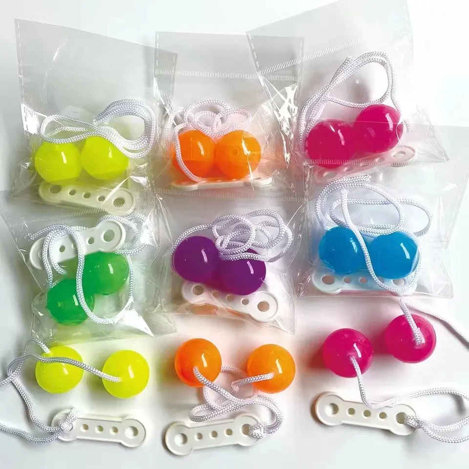 Popular colorful Light up Lato Lato Stress Relief Ball Toys Children Gifts Plastic Sound Noise Maker Clacker Toy Lato Balls