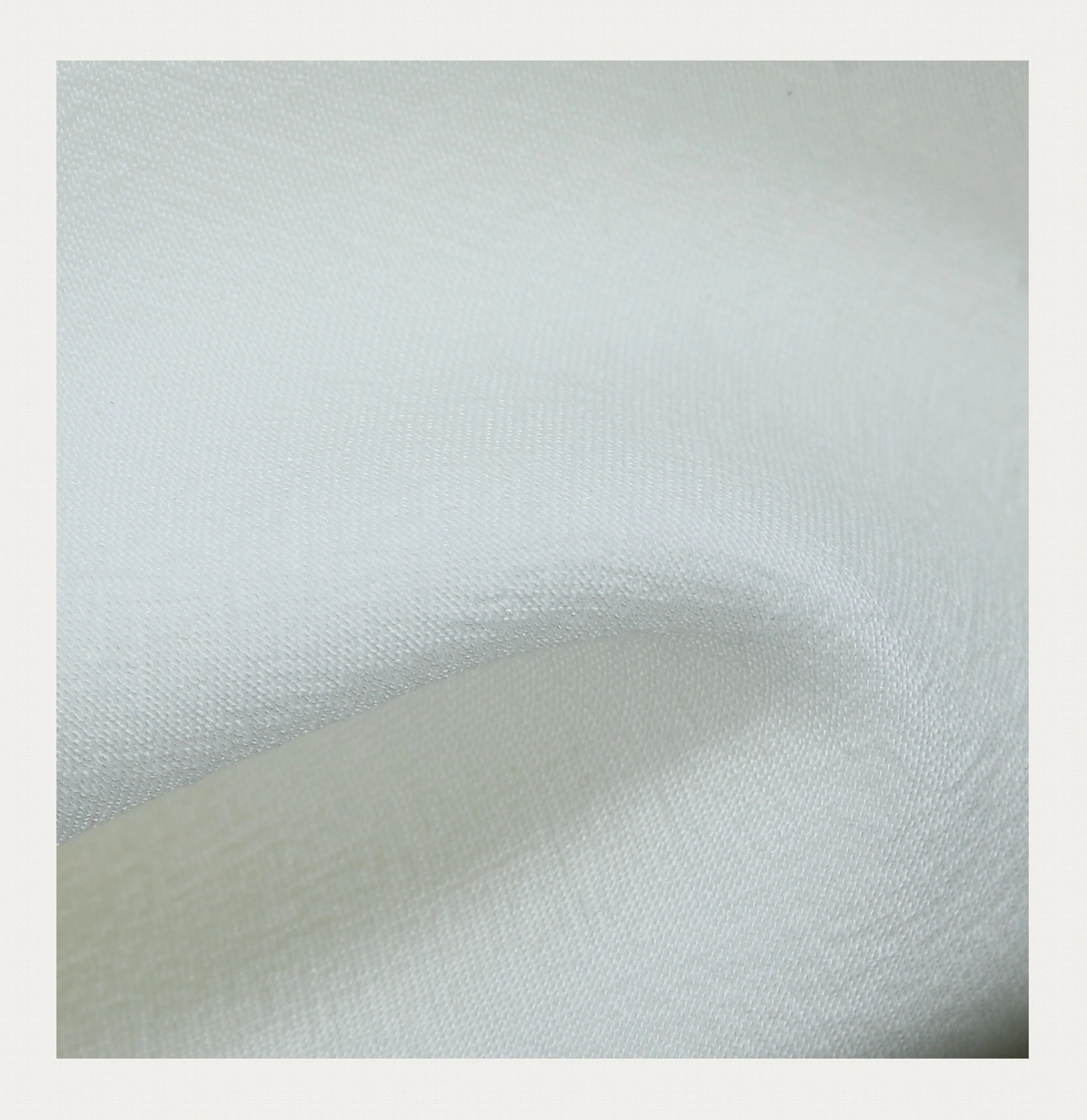 Viscose Rayon Plain Interwowen Fabric for Dress Skirts Shirts & Blouses fabric V46% R54%