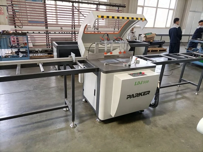 Single head cutting saw for aluminum and PVC window making