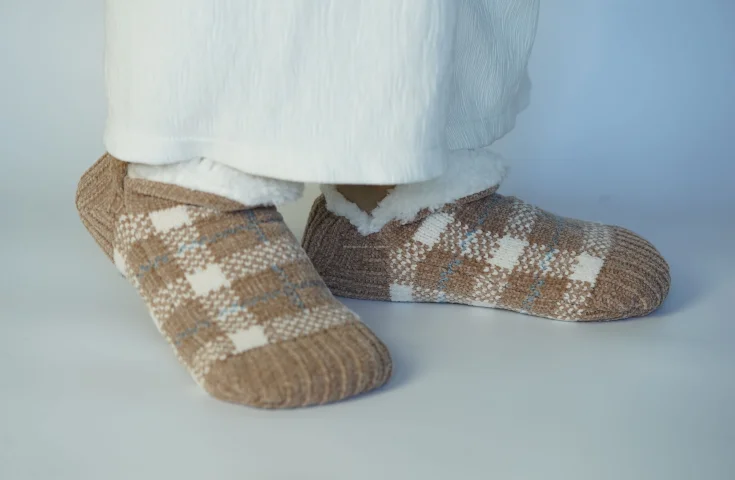 OEM super soft floor sock cozy winter socks cozy socks