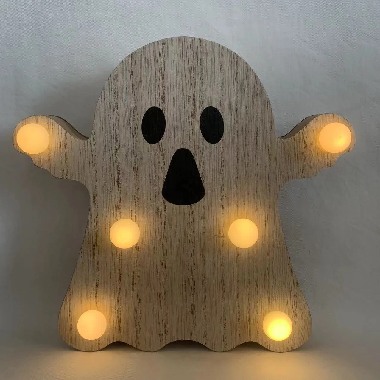 Wooden craft pumpkin model with LED lights table decoration