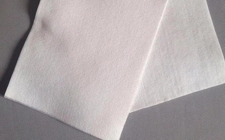 Nonwoven Fabric 100% Polyester Plain Nonwoven Cloth PET Spunbond Nonwoven Fabric Medical and Personal Healthy Product