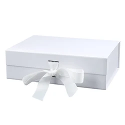 Valentine Day Magnetic Gift Cardboard Boxes Jewelry Chocolate Clothing Packaging Box with Ribbon Closure