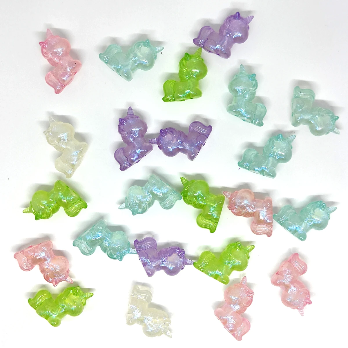 180pcs/bag Cute Pony Unicorn Shape Acrylic Perforated Beads Multi-Colored Bag Pendant Mobile Phone Chain Accessories Jewelry