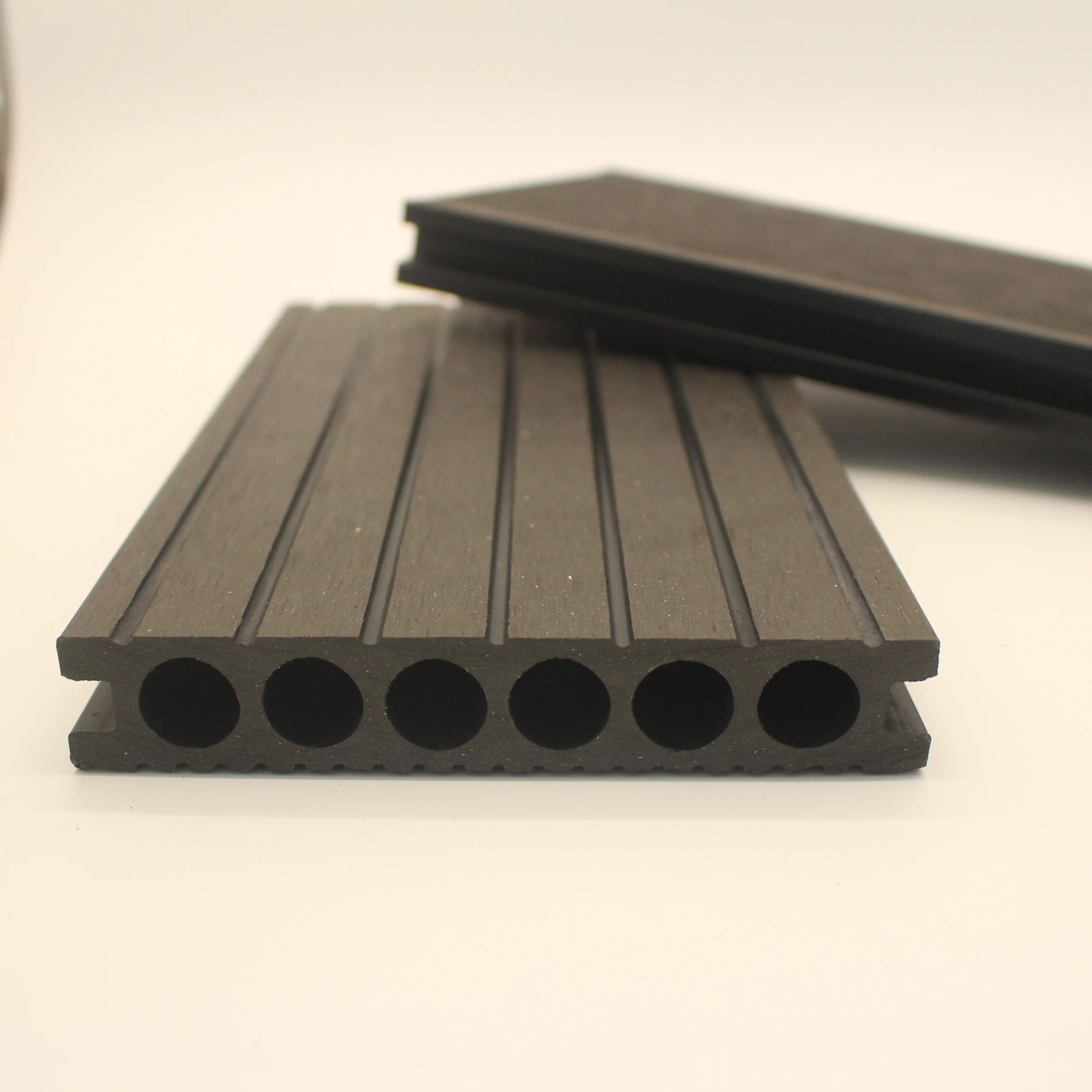 Waterproof Outdoor Wood Base Composite Boards Garden Floor Landscaping Decking