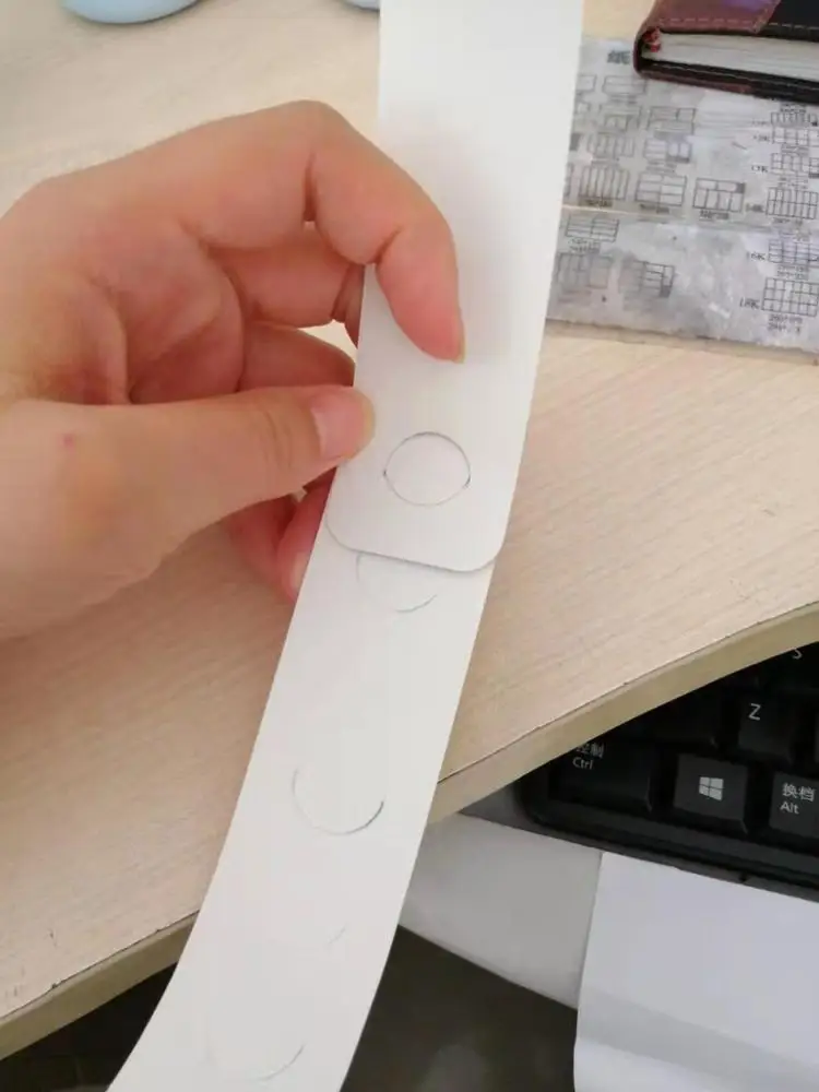 Customized good quality beautiful pattern kids paper crown