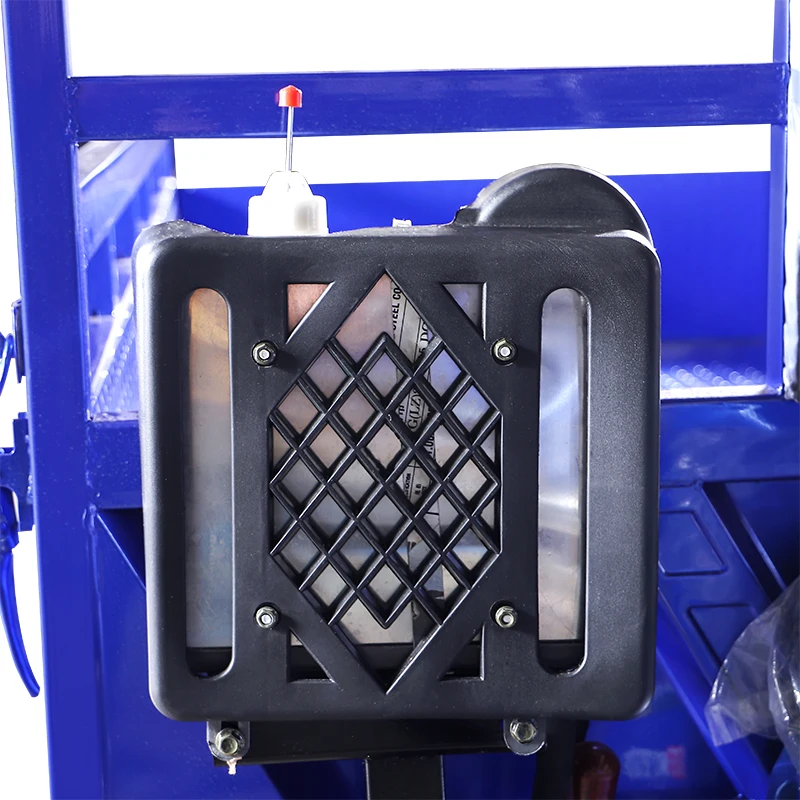 China manufacturers water tank motor tricycle/ 150cc moto tricycles africa