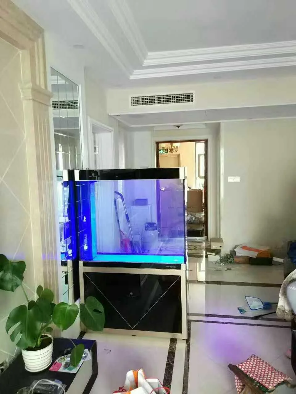 
High Crystal Glass Rimless Fish Tank Wholesale Low Iron Aquarium Glass tank 