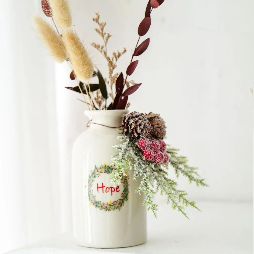 Ceramic Vase for Flowers Luxury New Arrival Table White Ceramic and Porcelain Vases for Christmas Party