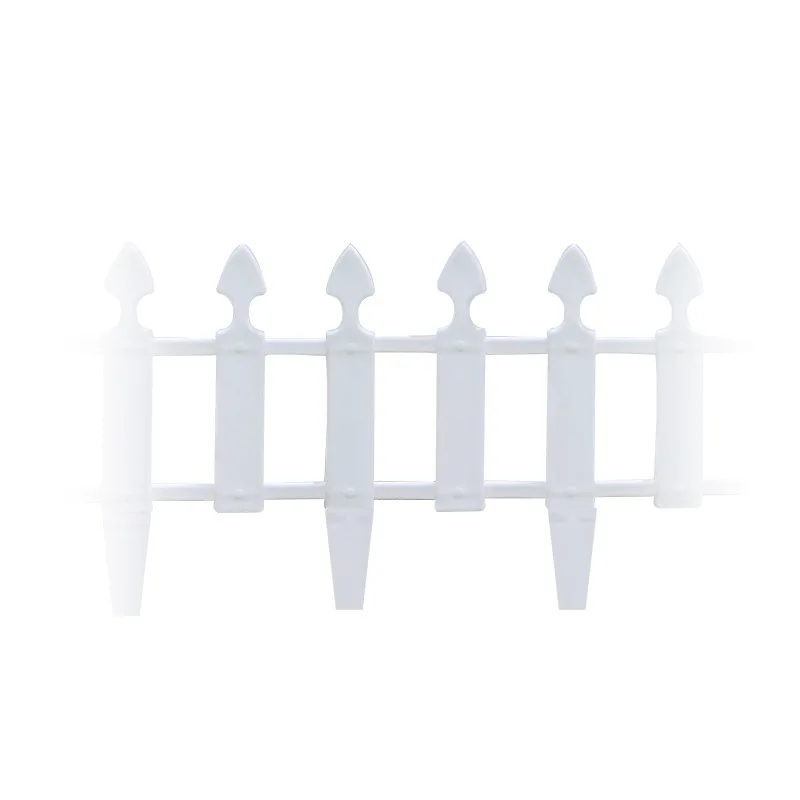 Factory wholesale Plastic fence courtyard fence indoor and outdoor villa campus decoration  garden fence