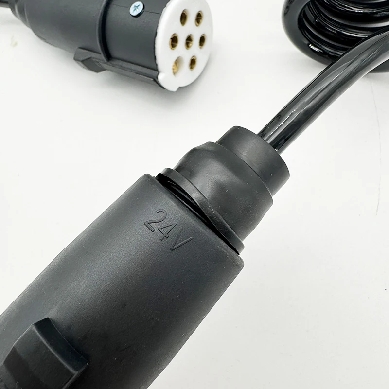 wholesale Trailer Plug Towing Socket Connector 7Pin to 7Pin trailer cable 12V PA/PU/NYLON power supply spiral wire assembly