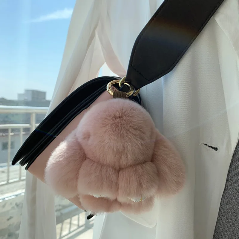 Custom Hot Sell Wholesale Pom Poms Plush Key Chains Real Rabbit Fur Cute Keychain Fluffy Furry Fuzz Keyrings