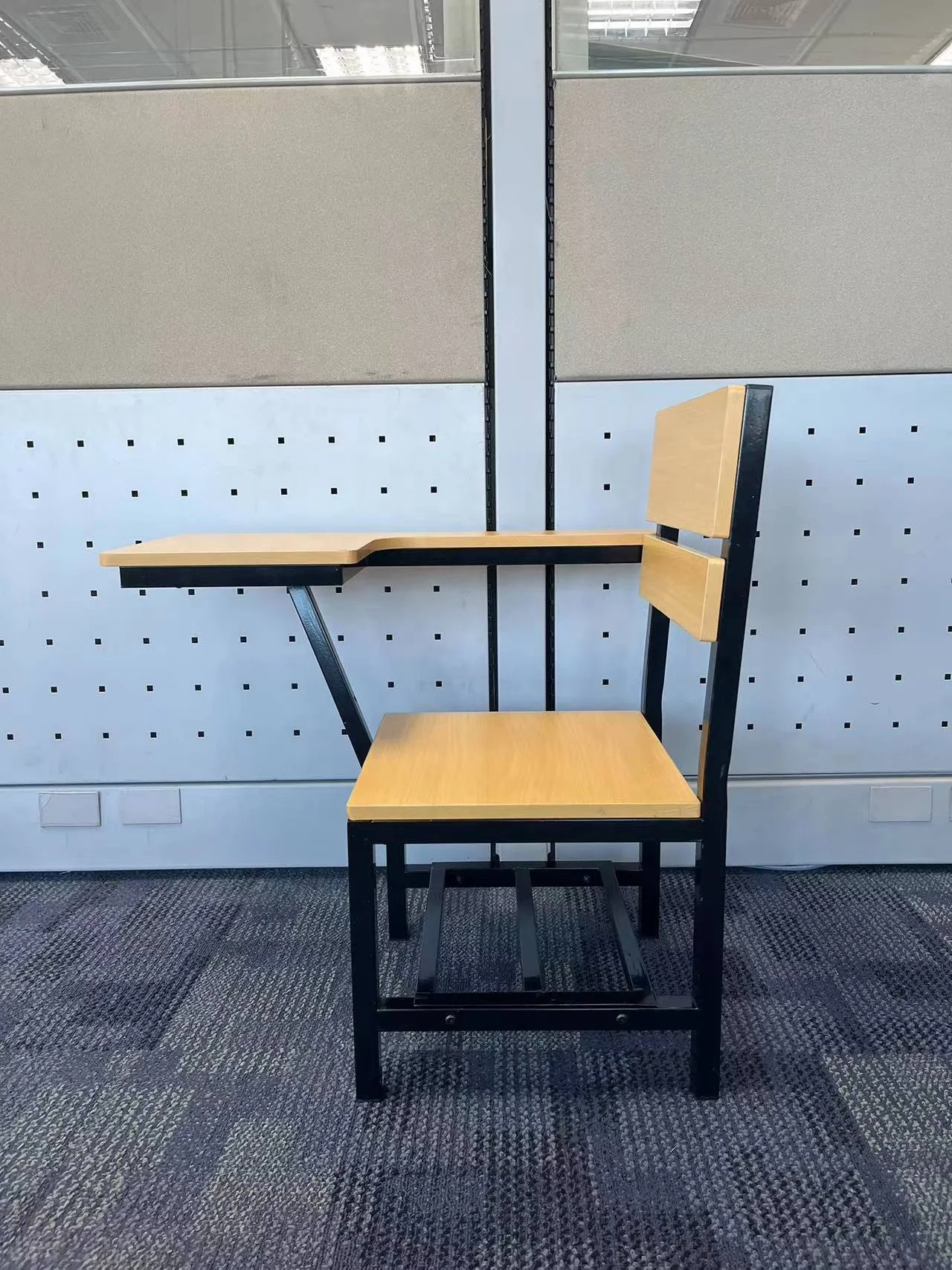New Arrival Chairs School Student With Writing Pad Philippines Training Student Desk Chair With Table Attached