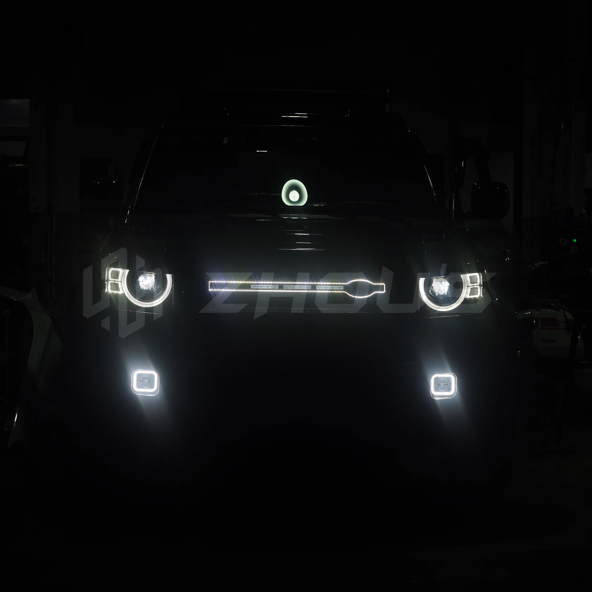 Auto Lighting Systems Vehicle Anti-Collision Led Driving Light Projector Fog Lamp For Car New Defender L663