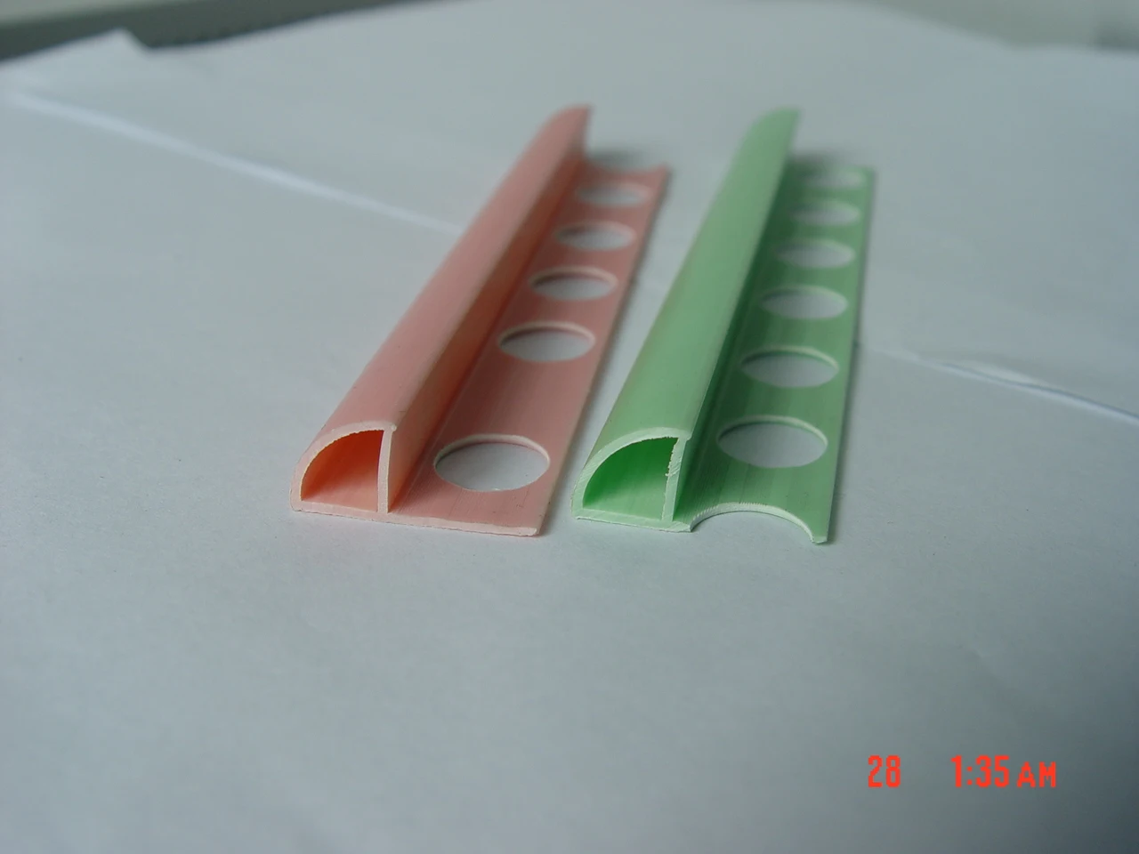 PVC Round Tile Trim Plastic Ceramic Corner Trim for Edge Decoration