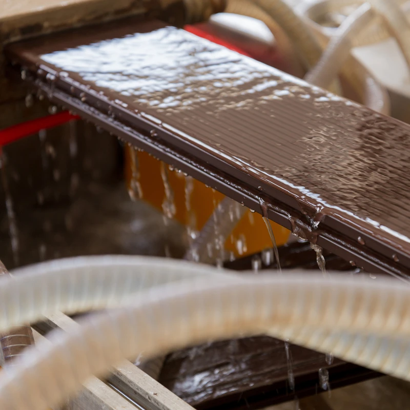 Wholesale customizable grey color hollow round hole durable wpc composite deck board floor//