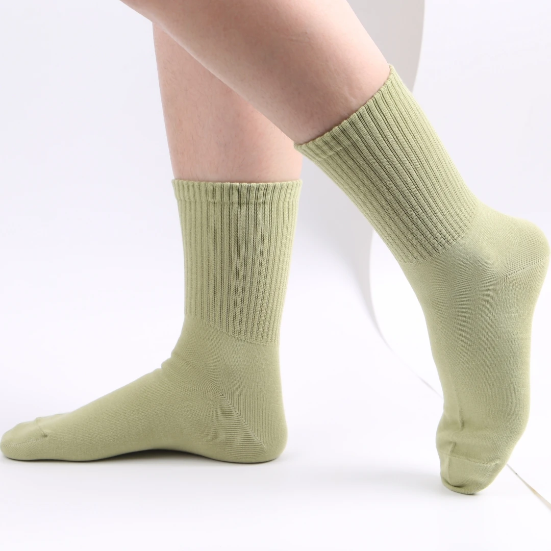 Cotton Knitted Brown Women Socks Fashion Casual Solid Loose Cute Girls Embroidered High Socks Spring winter Wholesale