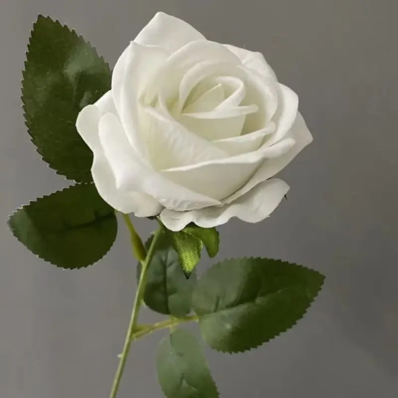 Factory lower wholesale bulk single artificial roses red white artificial roses flowers