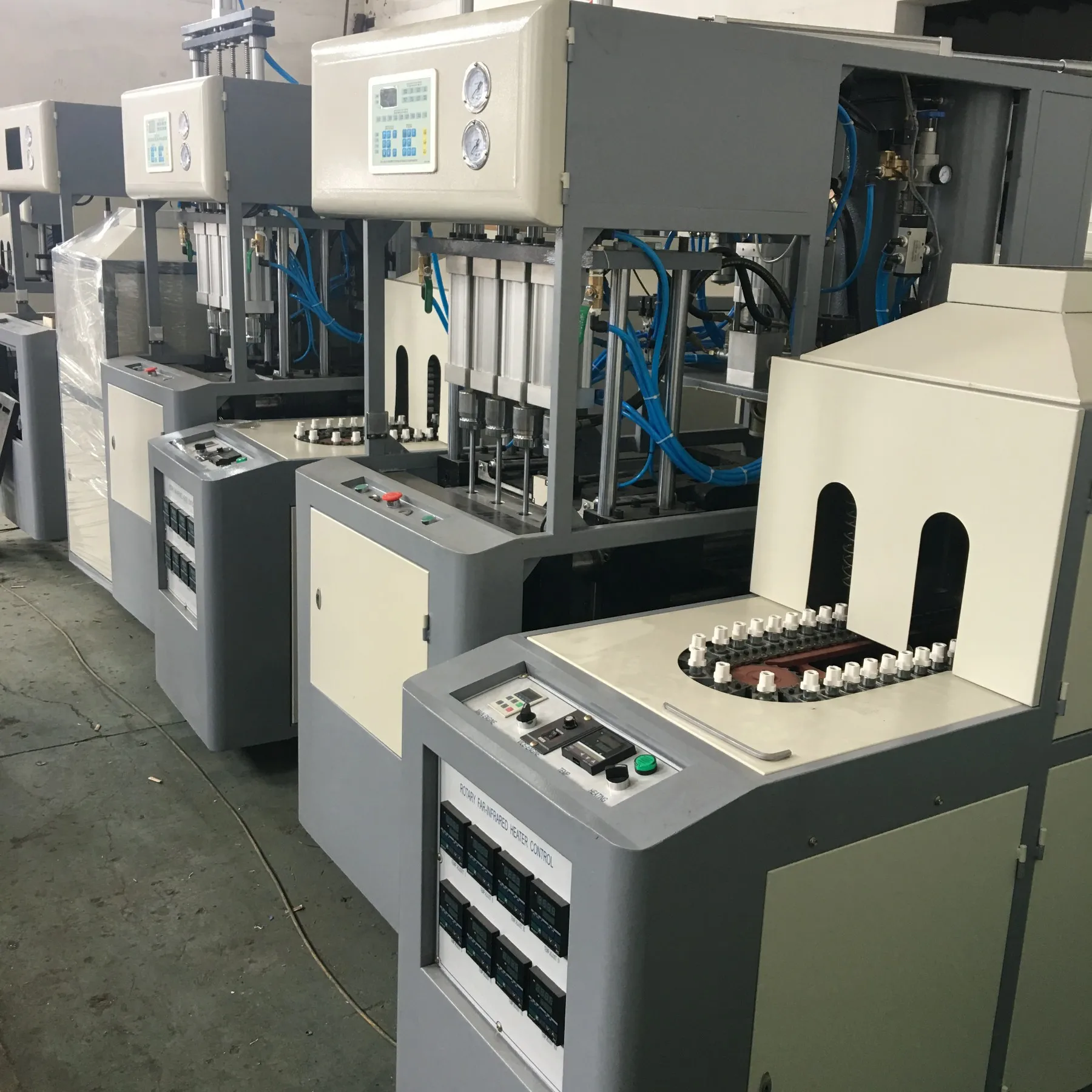 4cavity Semi-Auto Pet Bottle Blowing Machine