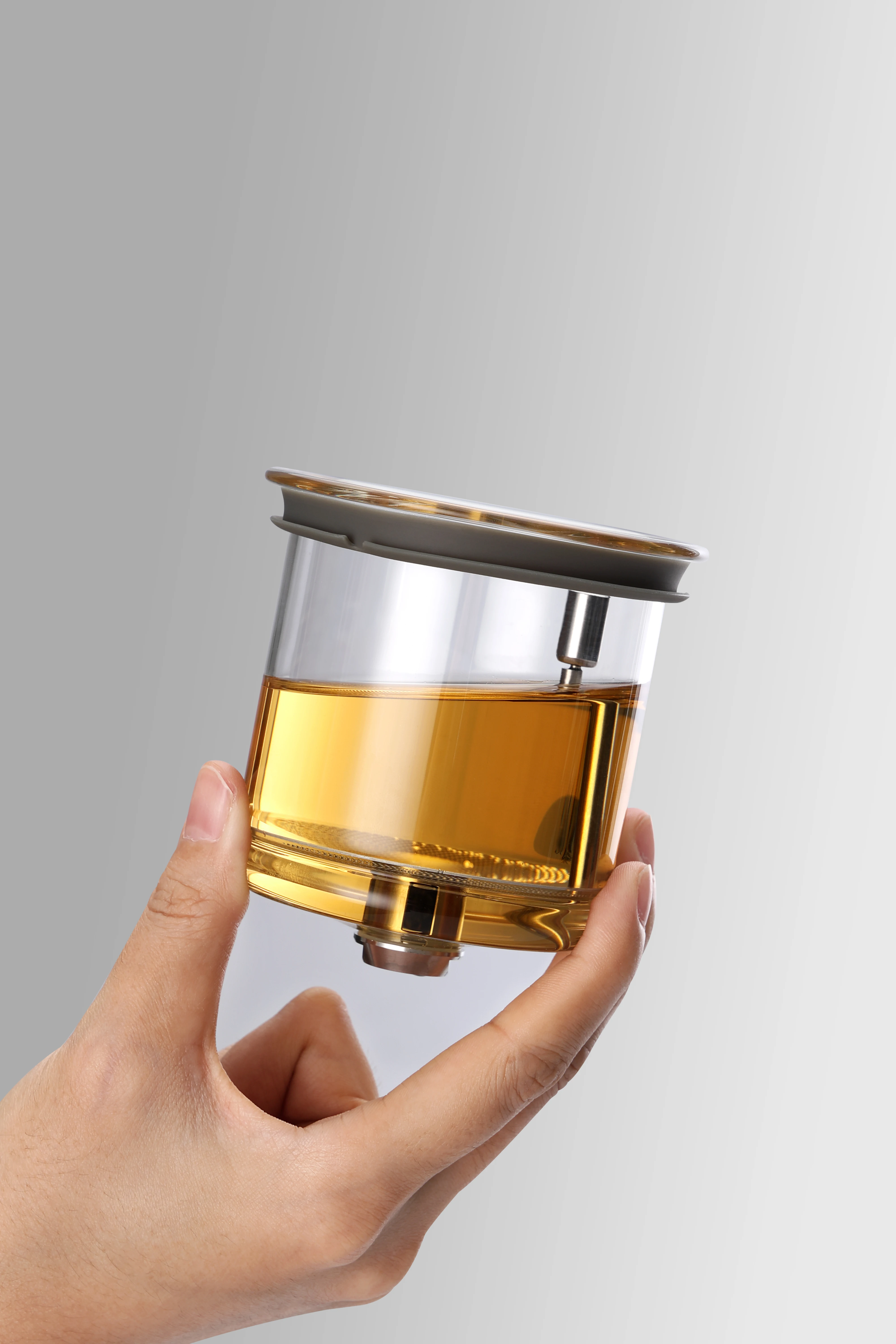 Factory Sale New Style Custom 700ml Clear Glass Chinese Heat Resistant Glass Kettle Magnetic Tea Pot Set With Handle Filter