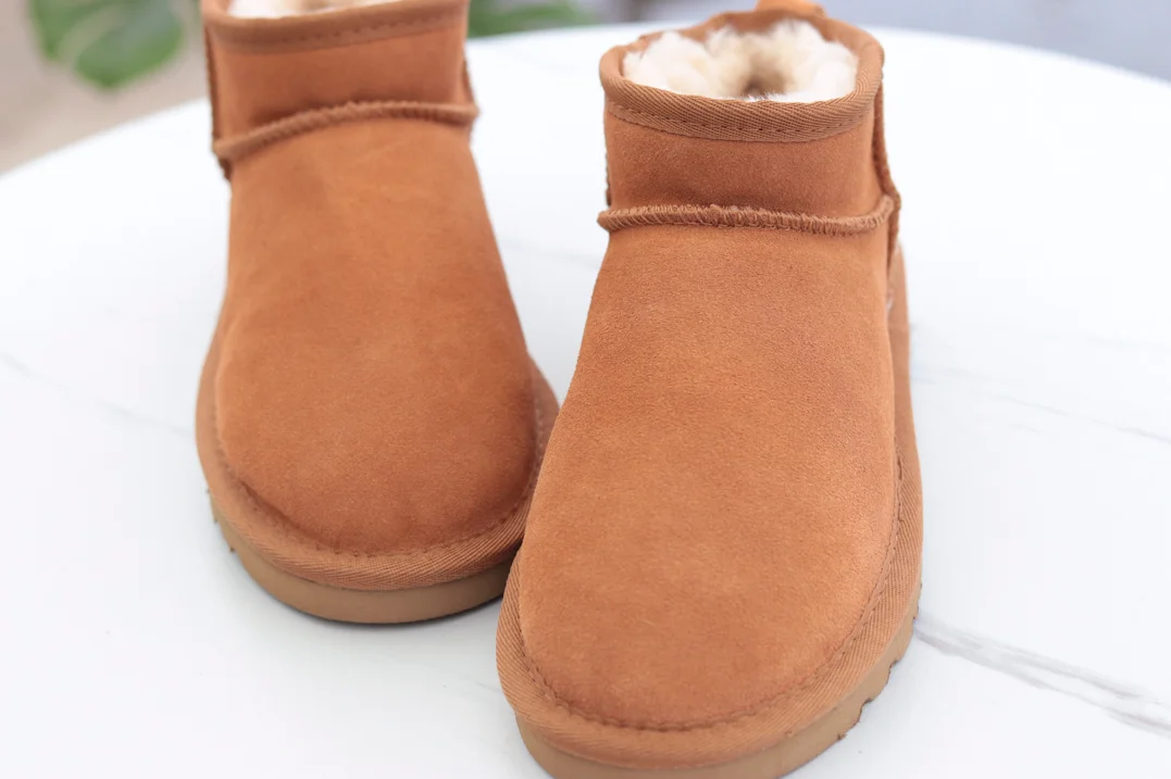 Oem Logo Classic Low Tube Ultra Mini Short Boots Wholesale Fall Winter Fur Classic Women Boots