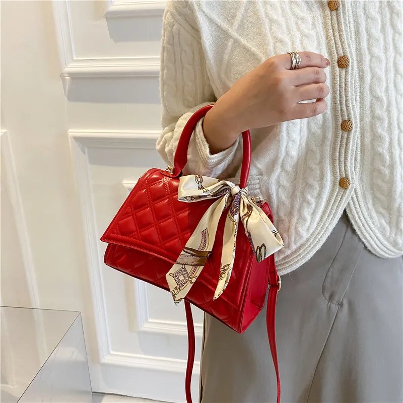 New Fashion Summer Designer Korean Casual Tote Women Messenger Waffle Bag Scarf Shoulder Handbag Ladies