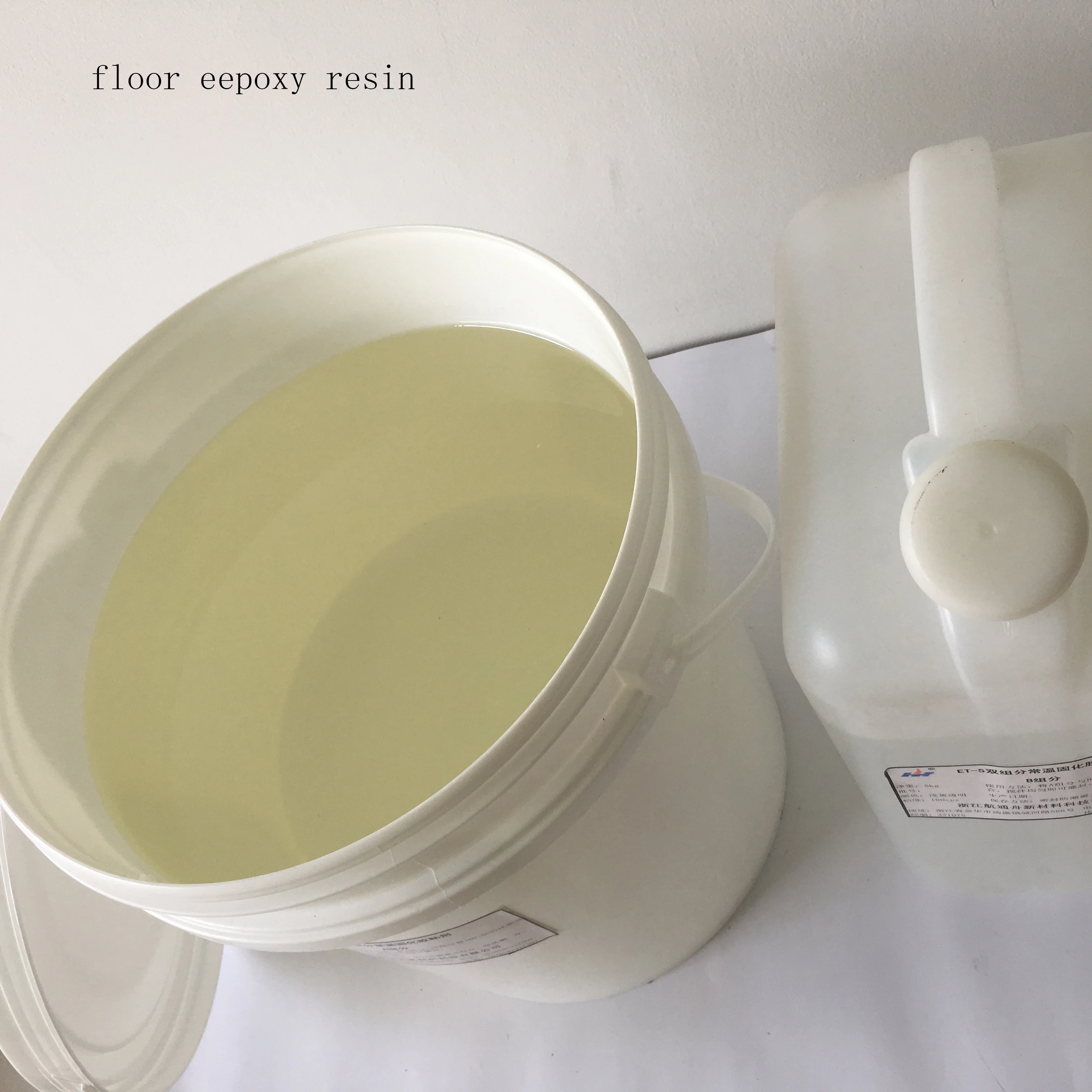 Professional epoxy flooring material epoxy resin for parking lot