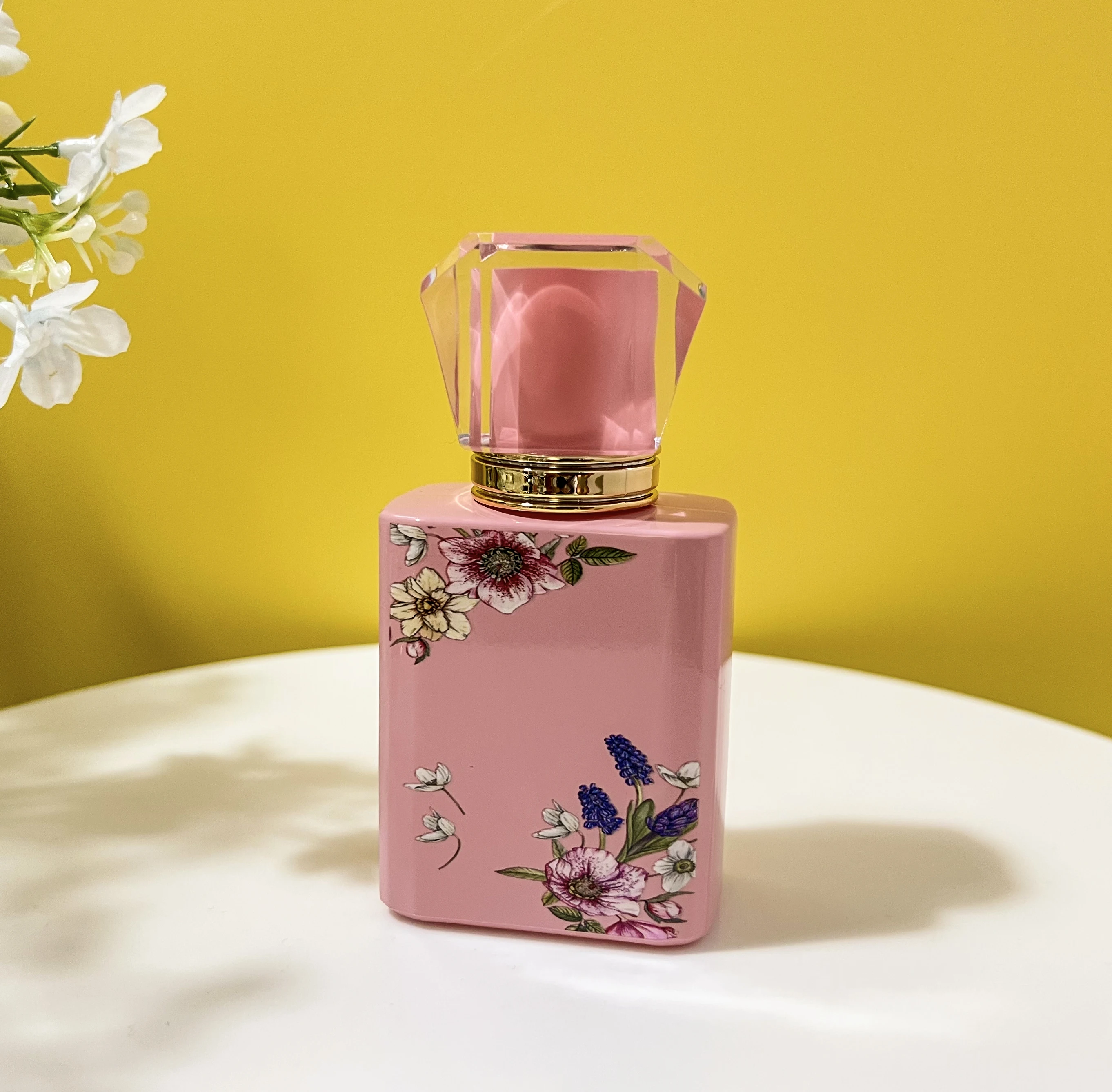 Unique 30ml 50ml Clear Wholesale Oil Spray Bottle Bulk Luxury Empty Glass Refillable Perfume Bottle