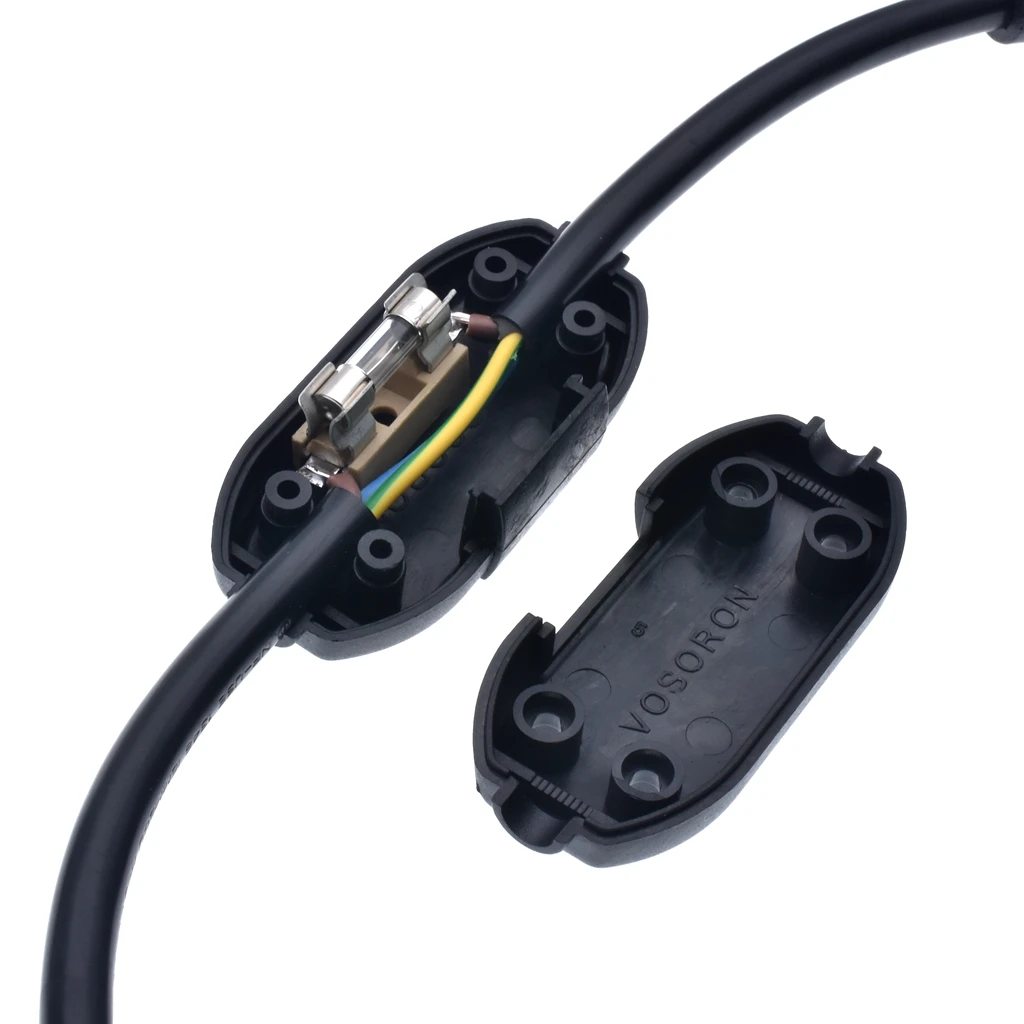  Электрическая линия электропитания IEC C14-C13 PDU с держателем предохранителя доступно по индивидуальному