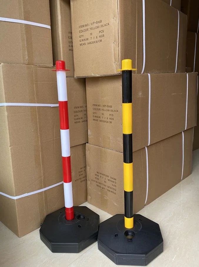 Height 830mm water and sand filled bollard traffic warning post parking lot chain barrier