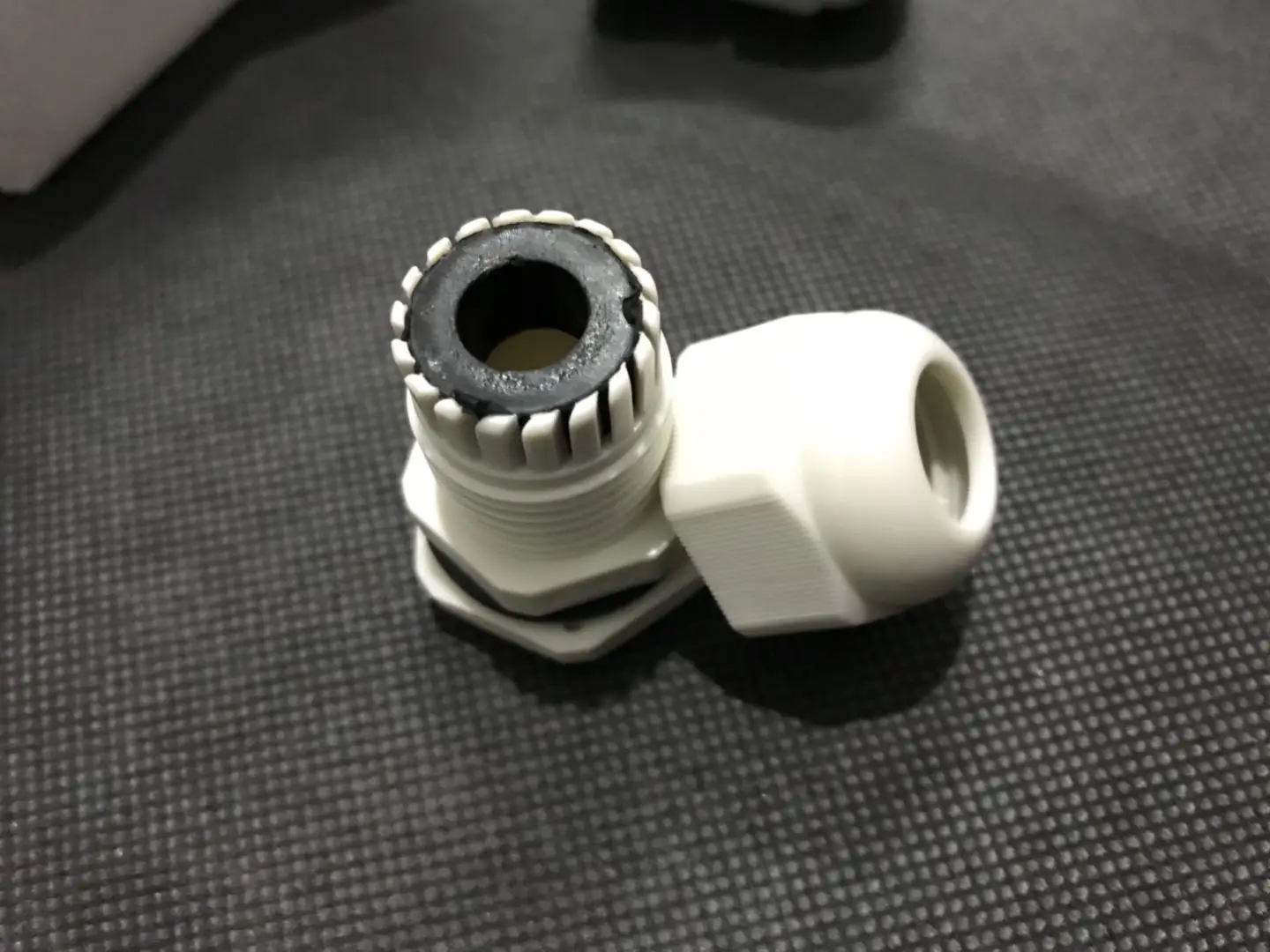 Plastic Longer Thread Type Nylon Cable Gland