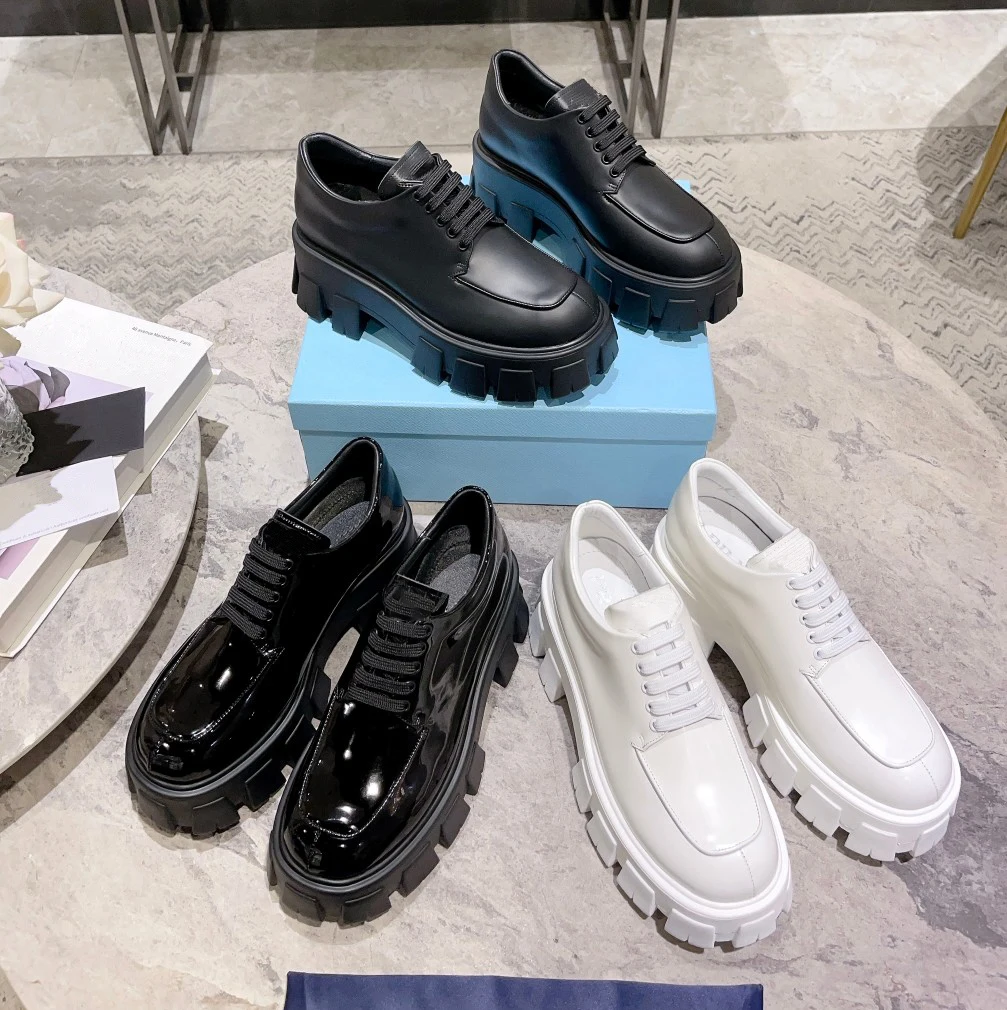 Hot Selling Fashion Leather Boots Genuine Leather Luxury White Black Patent Leather Shoes Women Flat Casual Shoes