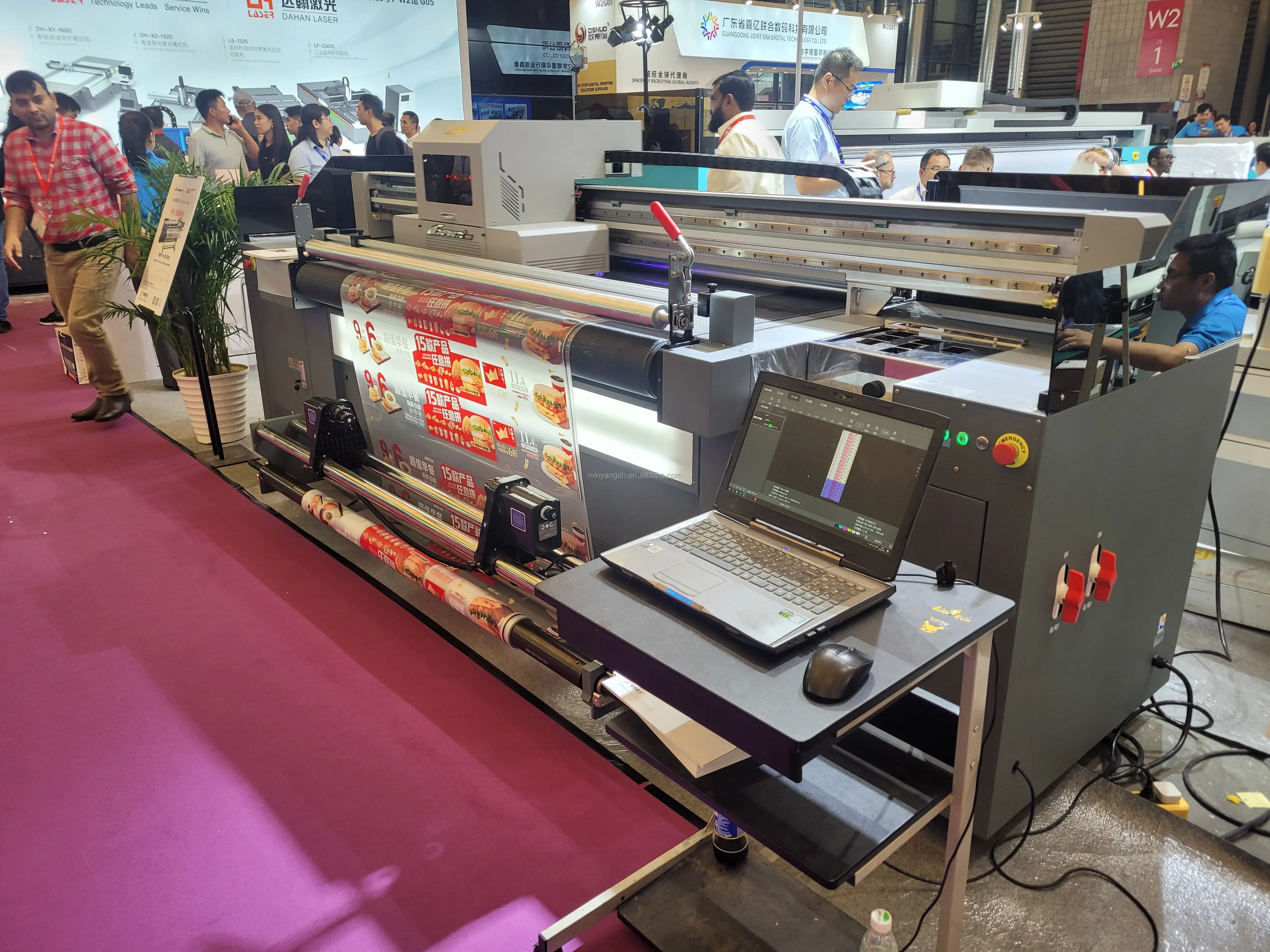 Infiniti FY-1800H 1800mm challenger digital uv hybrid bed roll to roll printer with I3200 E1 printheads