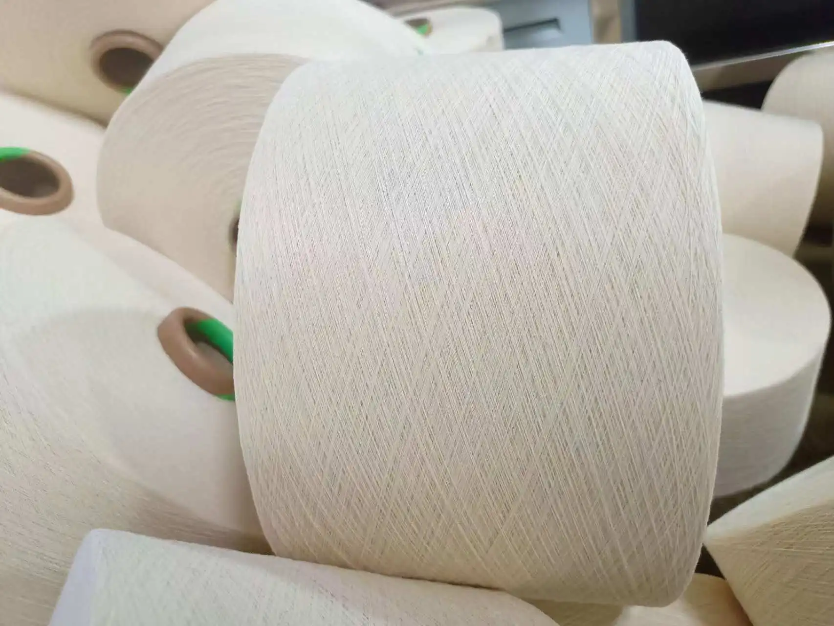 100% pure cotton raw material hand knitted yarn